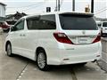 2013 Toyota Alphard