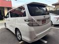 2010 Toyota Vellfire