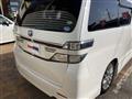 2013 Toyota Vellfire