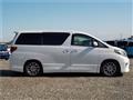 2013 Toyota Alphard