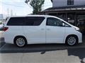 2012 Toyota Alphard