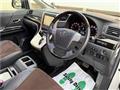 2013 Toyota Alphard