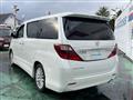 2012 Toyota Alphard