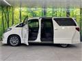 2014 Toyota Alphard
