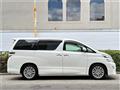2013 Toyota Vellfire