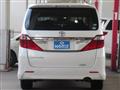 2013 Toyota Alphard