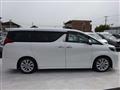 2016 Toyota Alphard