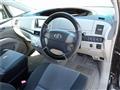 2006 Toyota Estima