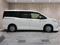 2015 Toyota Noah