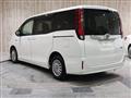 2015 Toyota Noah