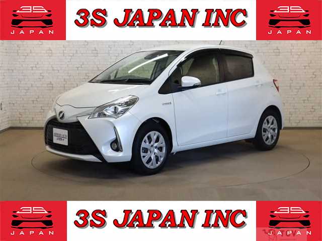 2017 Toyota Vitz