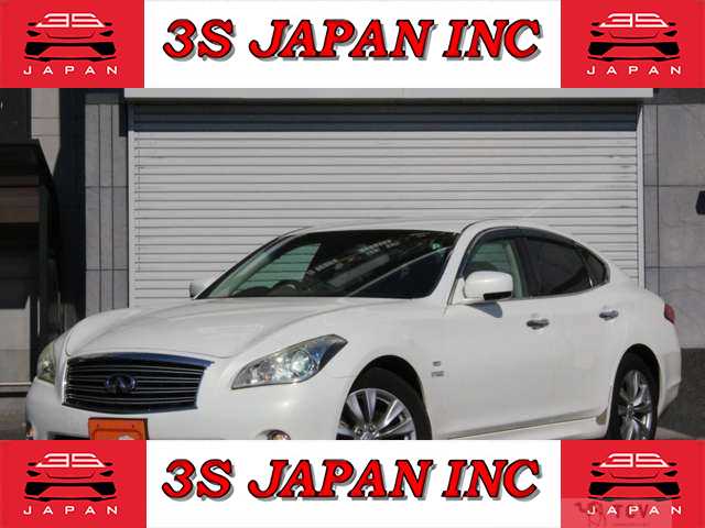 2011 Nissan FUGA HYBRID