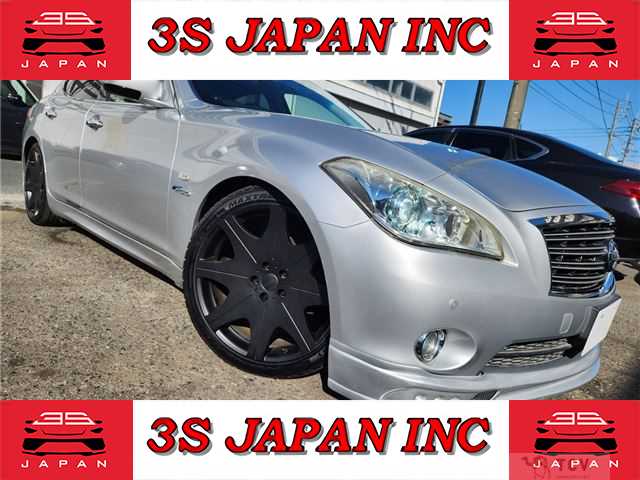 2012 Nissan FUGA HYBRID