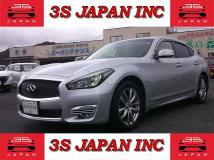 2018 Nissan FUGA HYBRID