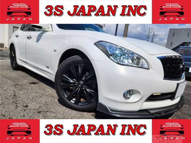 2011 Nissan FUGA HYBRID