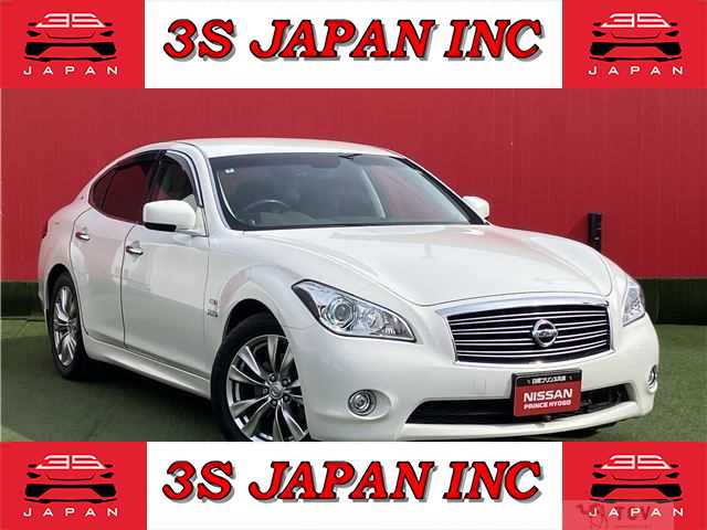 2012 Nissan FUGA HYBRID