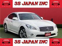 2012 Nissan FUGA HYBRID