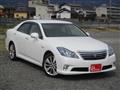 2011 Toyota Crown Hybrid