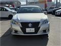 2014 Toyota Crown Hybrid
