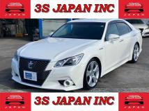 2013 Toyota Crown Athlete Series