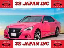 2013 Toyota Crown Hybrid