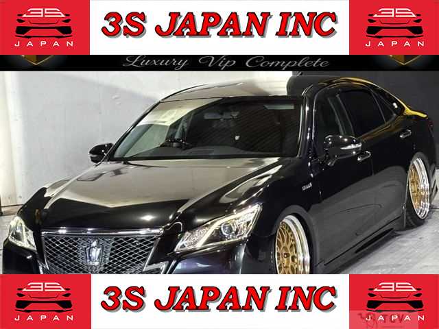 2013 Toyota Crown Athlete Series