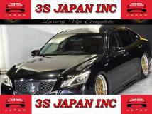 2013 Toyota Crown Athlete Series