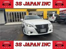 2013 Toyota Crown Athlete Series