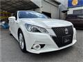 2014 Toyota Crown Hybrid