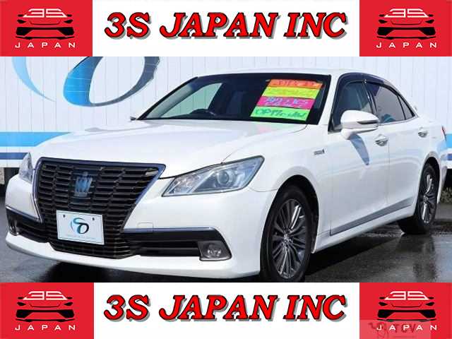 2013 Toyota Crown Royal Series