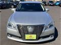 2013 Toyota Crown Royal Series