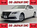 2013 Toyota Crown Hybrid