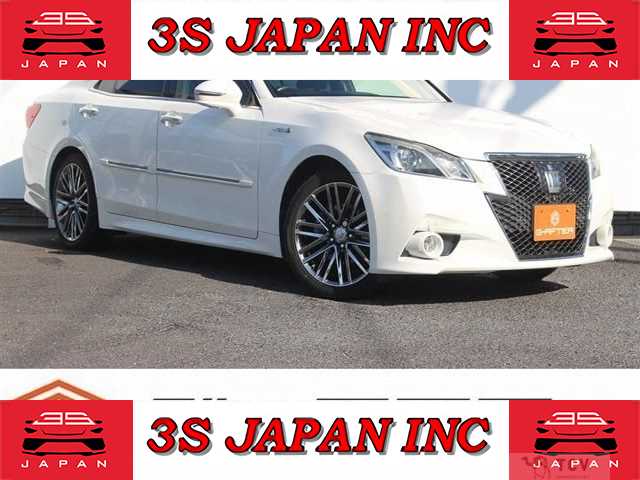 2013 Toyota Crown Athlete Series