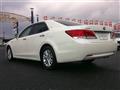2014 Toyota Crown Hybrid