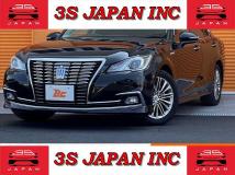 2017 Toyota Crown
