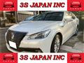 2013 Toyota Crown Hybrid
