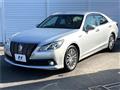 2013 Toyota Crown Hybrid