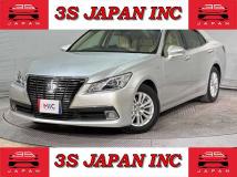 2013 Toyota Crown Royal Series