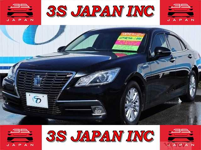 2013 Toyota Crown Royal Series