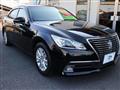 2013 Toyota Crown Royal Series