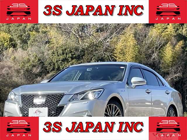 2013 Toyota Crown Athlete Series