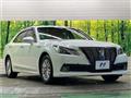 2013 Toyota Crown Hybrid