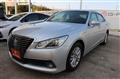 2013 Toyota Crown Royal Series