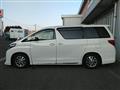 2013 Toyota Alphard