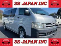 2009 Toyota Hiace Van