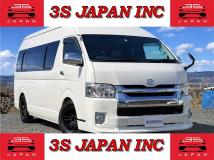 2010 Toyota Hiace
