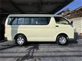 2005 Toyota Hiace Wagon