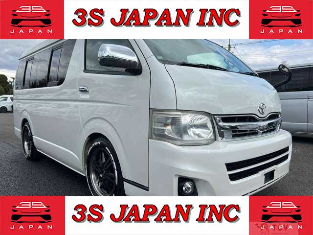 2011 Toyota Hiace