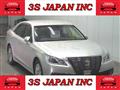 2013 Toyota Crown