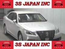 2013 Toyota Crown